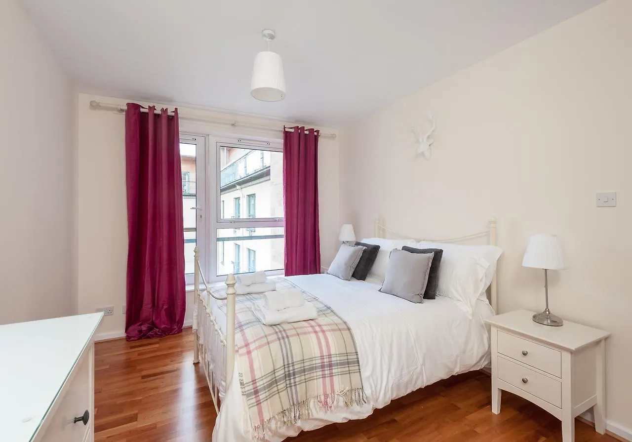 The Holyrood Park Residence Edinburgh Apartment