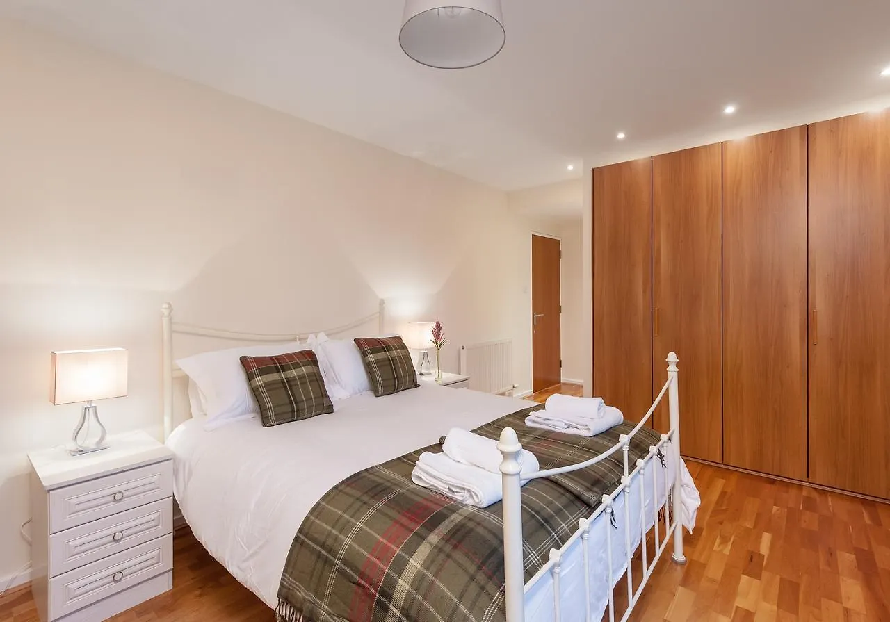 The Holyrood Park Residence Edinburgh Apartment