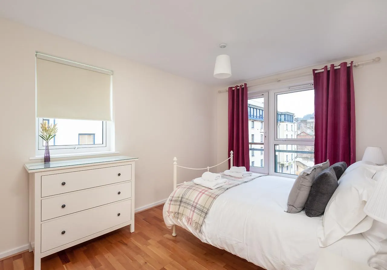 The Holyrood Park Residence Edimburgo Apartamento